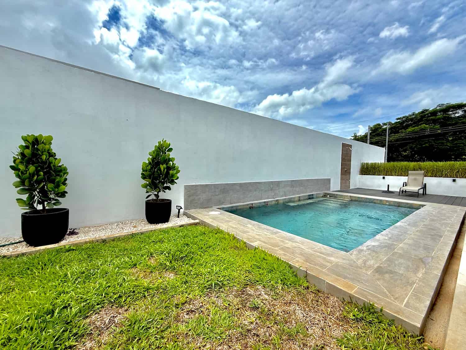 Modern Home with Private Pool in Mediterráneo Gated Community – Playas del Coco